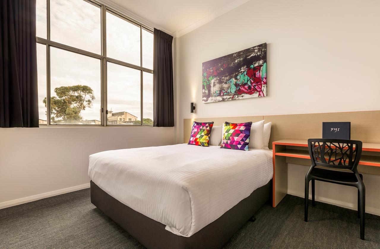 Nightcap At Ashley Hotel Braybrook Экстерьер фото